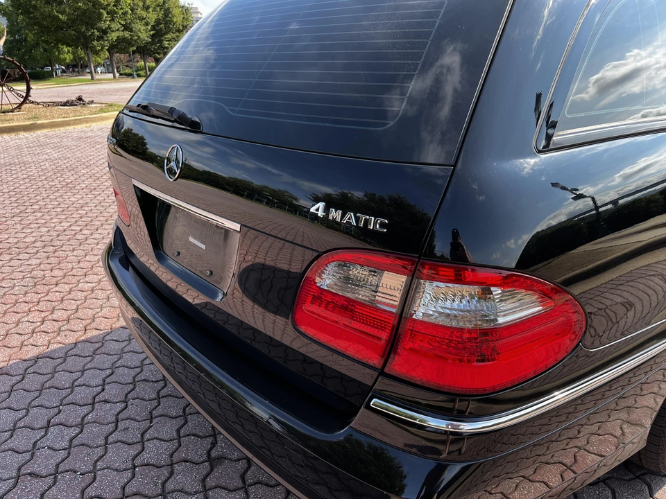 2009 Mercedes-Benz W211 E-Class - Image 27 of 31