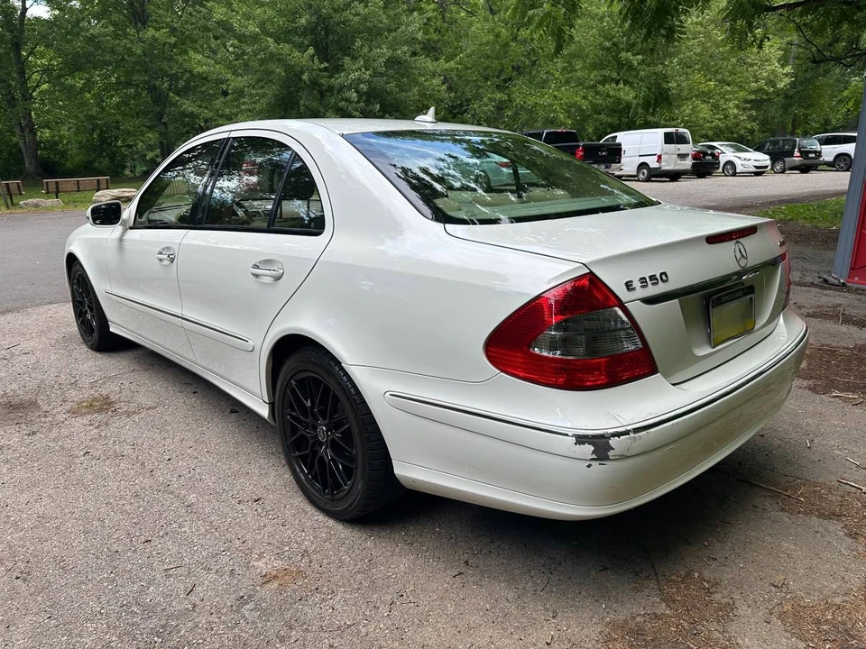 2009 Mercedes-Benz W212 E-Class - Image 4 of 21