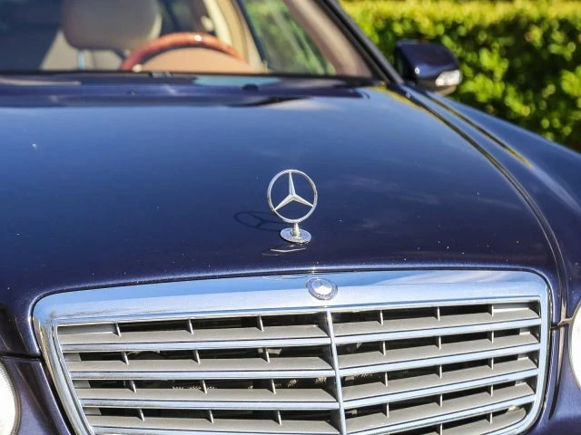 2009 Mercedes-Benz W211 E-Class - Image 11 of 21