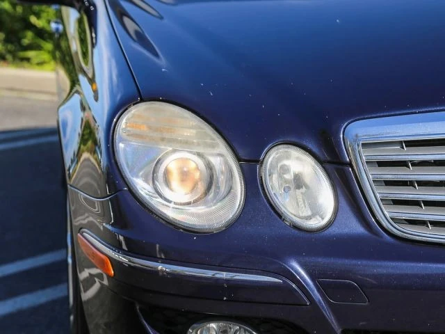 2009 Mercedes-Benz W211 E-Class - Image 10 of 21