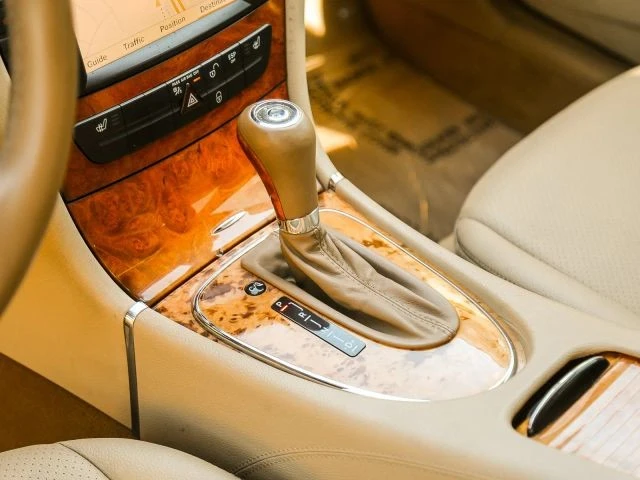 2009 Mercedes-Benz W211 E-Class - Image 27 of 31