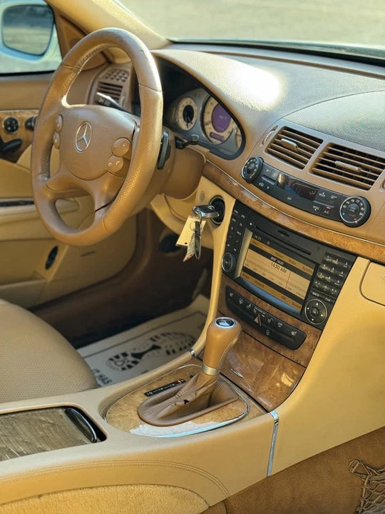 2009 Mercedes-Benz W211 E-Class - Image 15 of 20
