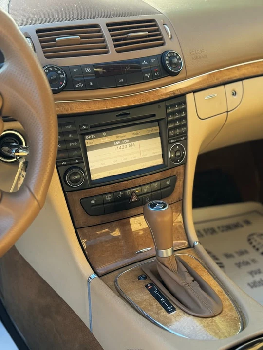 2009 Mercedes-Benz W211 E-Class - Image 14 of 20