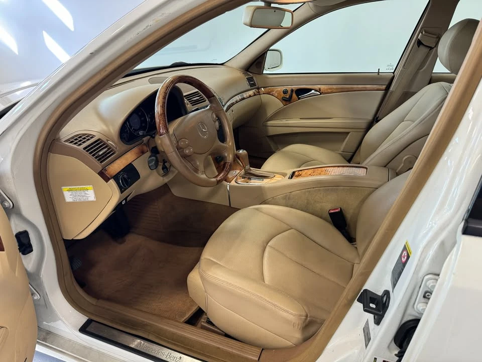 2009 Mercedes-Benz W212 E-Class - Image 5 of 12