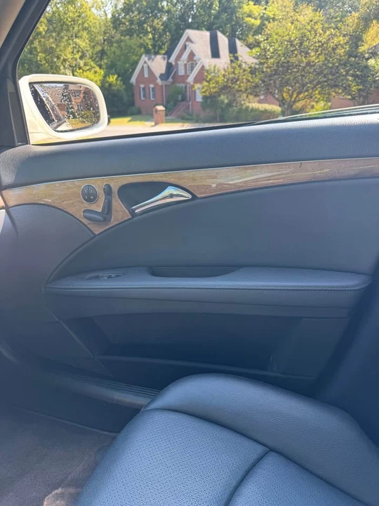 2009 Mercedes-Benz W211 E-Class - Image 11 of 16