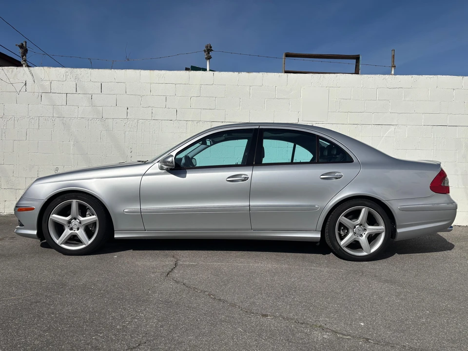 2009 Mercedes-Benz W211 E-Class - Image 8 of 31