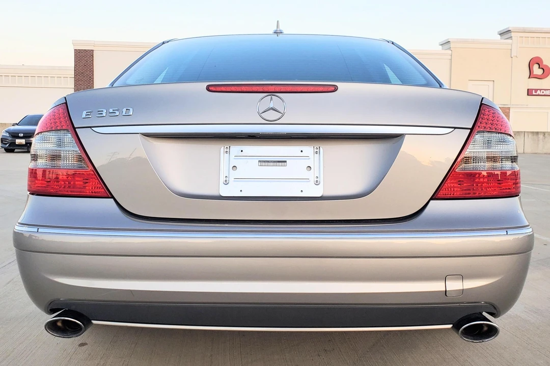 2009 Mercedes-Benz W211 E-Class - Image 5 of 31