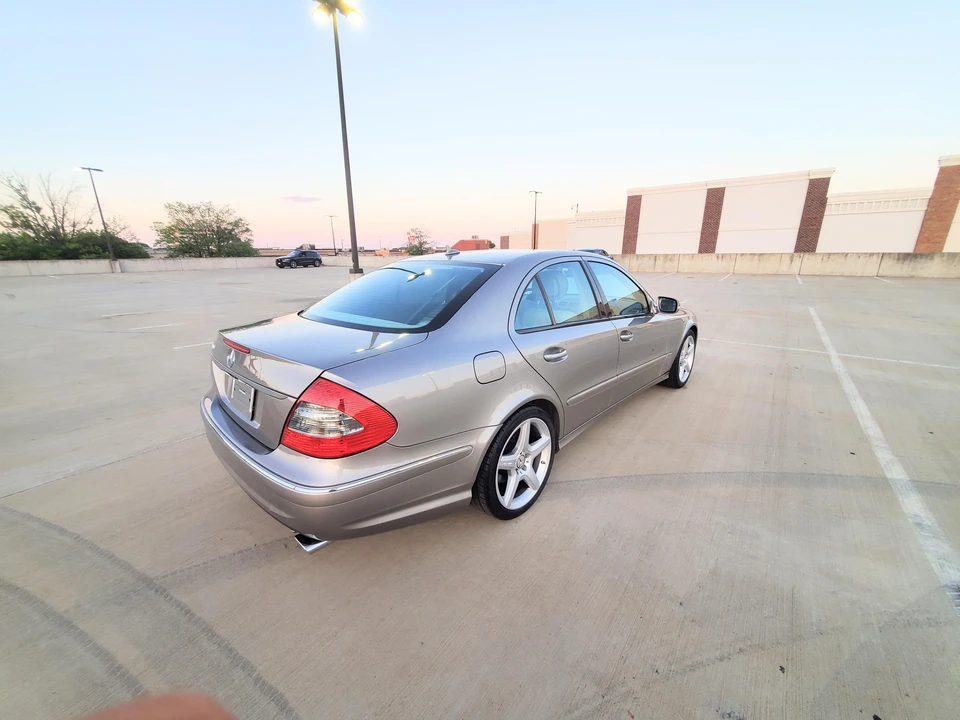 2009 Mercedes-Benz W211 E-Class - Image 20 of 31