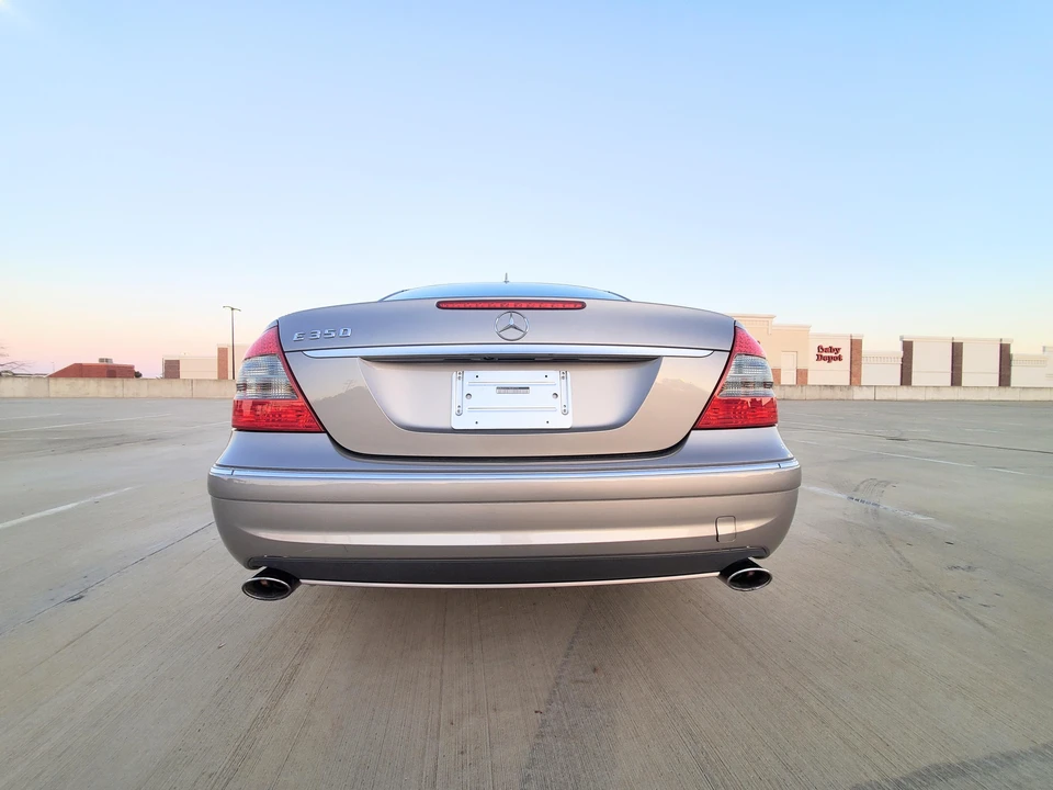 2009 Mercedes-Benz W211 E-Class - Image 16 of 31