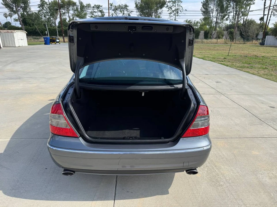 2009 Mercedes-Benz W211 E-Class - Image 11 of 15