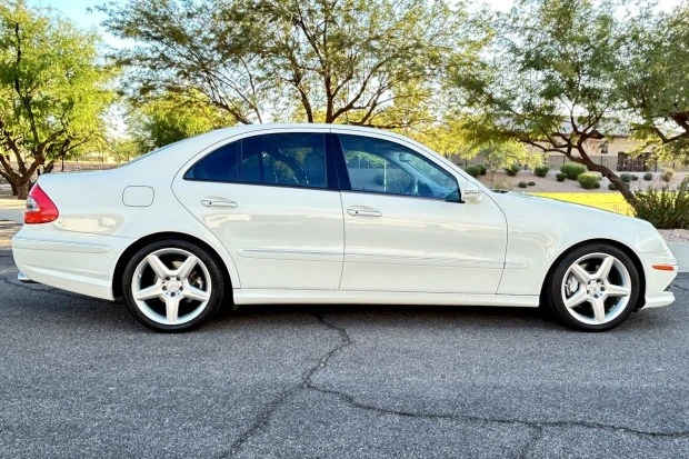 2009 Mercedes-Benz W211 E-Class - Image 3 of 8