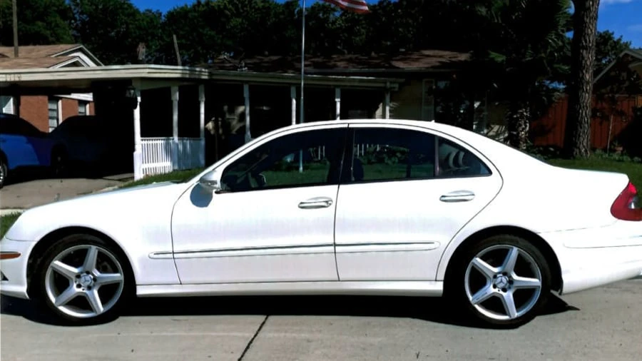 2009 Mercedes-Benz W211 E-Class - Image 2 of 3