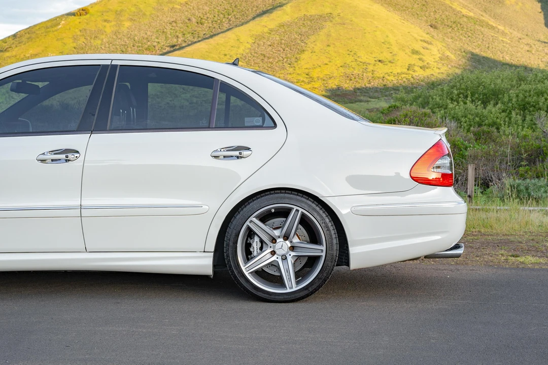 2009 Mercedes-Benz W211 E 55 & E 63 AMG - Image 29 of 31