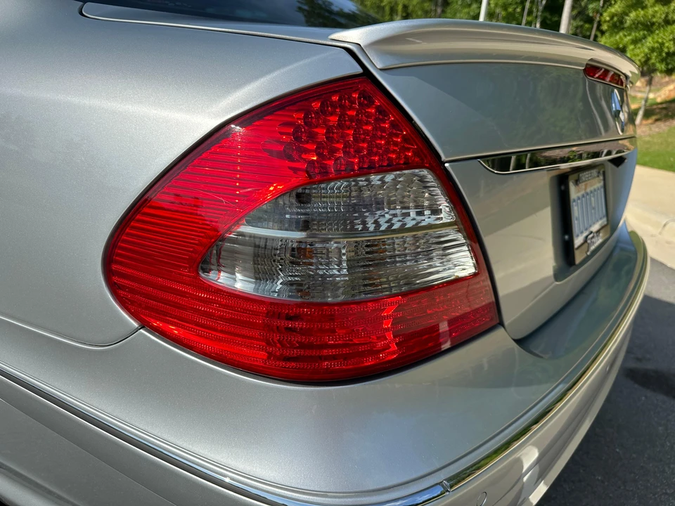 2009 Mercedes-Benz W211 E 55 & E 63 AMG - Image 14 of 31