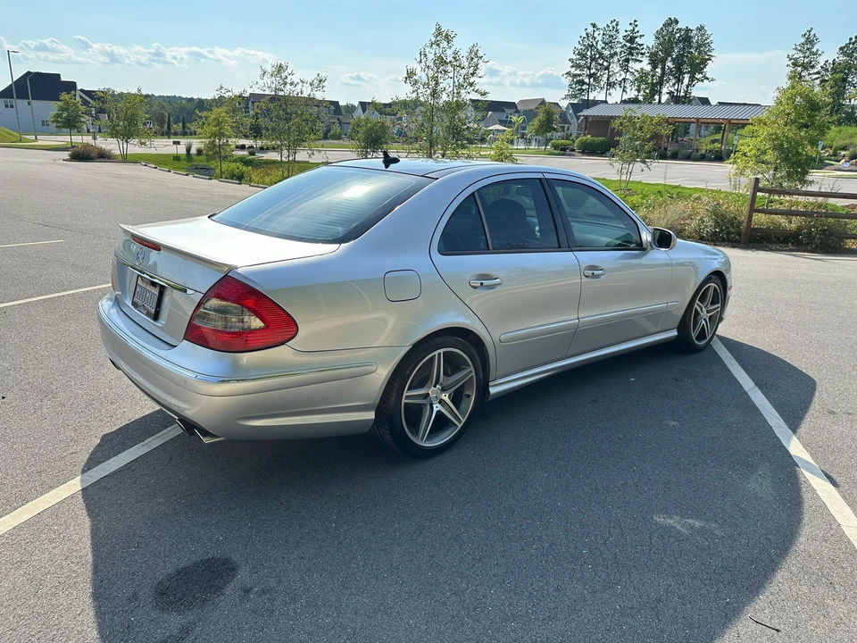 2009 Mercedes-Benz W211 E 55 & E 63 AMG - Image 9 of 31