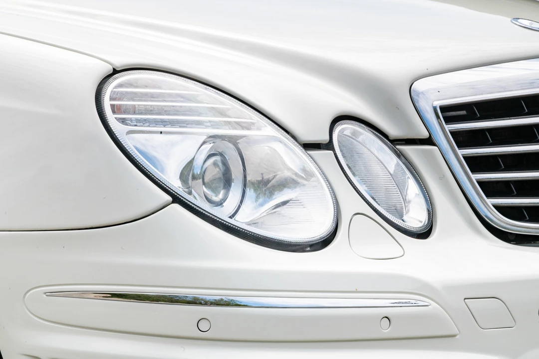 2009 Mercedes-Benz W211 E 55 & E 63 AMG - Image 12 of 31
