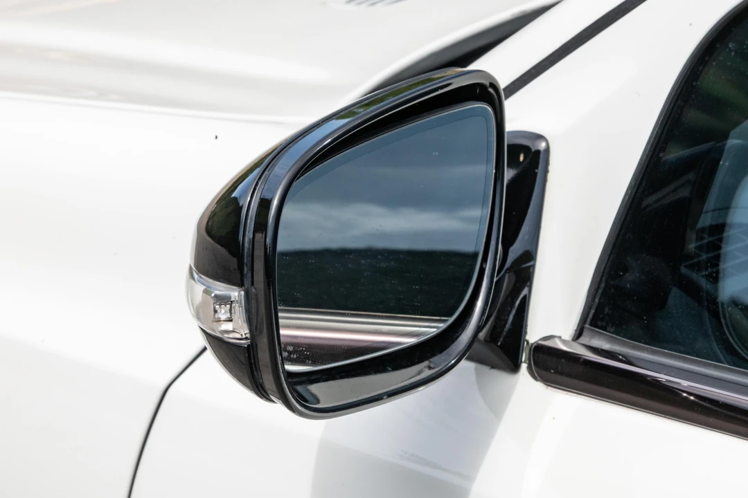 2009 Mercedes-Benz W211 E 55 & E 63 AMG - Image 22 of 31