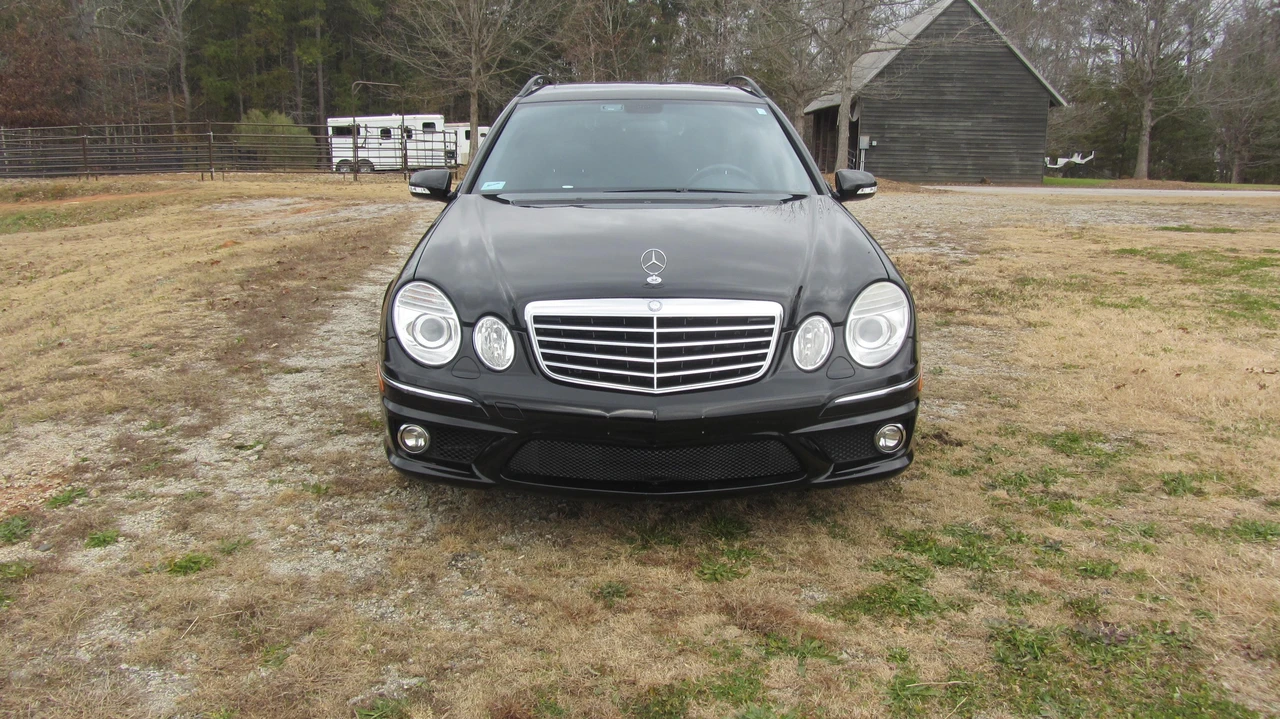 2009 Mercedes-Benz W211 E 55 & E 63 AMG - Image 6 of 31