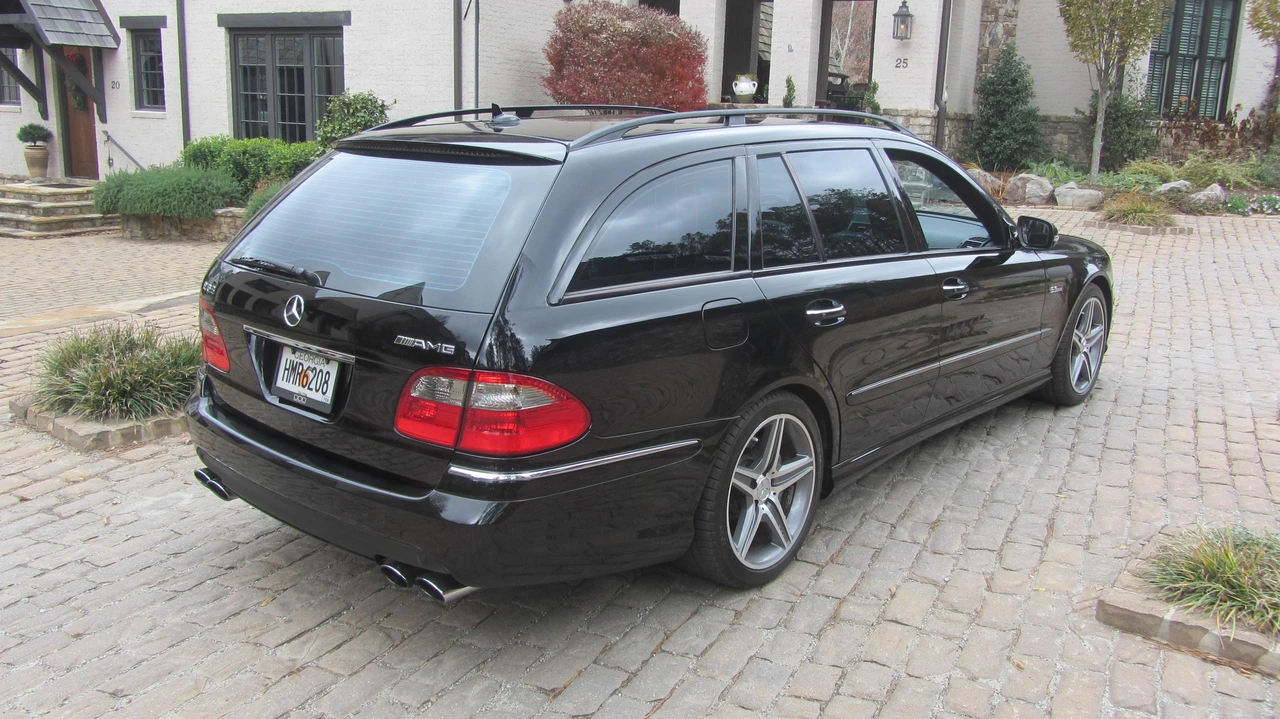 2009 Mercedes-Benz W211 E 55 & E 63 AMG - Image 4 of 31