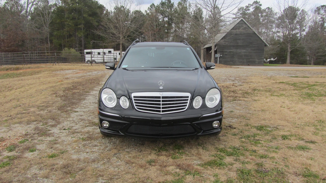 2009 Mercedes-Benz W211 E 55 & E 63 AMG - Image 8 of 31