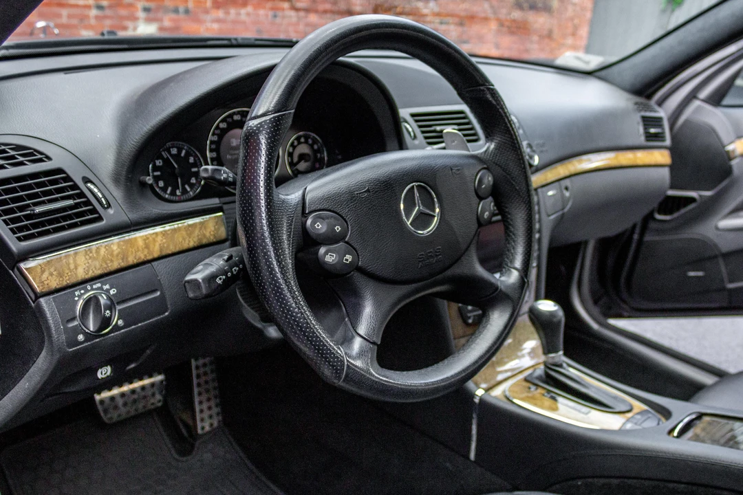 2009 Mercedes-Benz W211 E 55 & E 63 AMG - Image 26 of 31