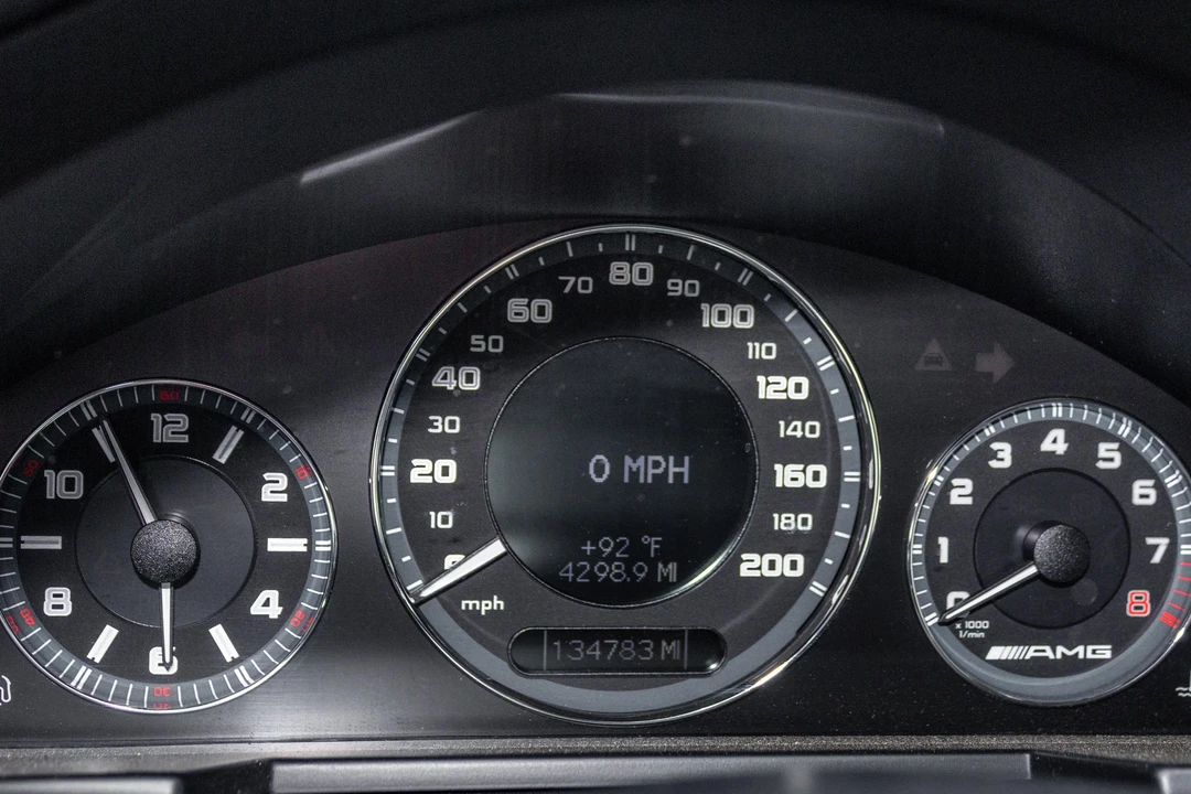 2009 Mercedes-Benz W211 E 55 & E 63 AMG - Image 29 of 31