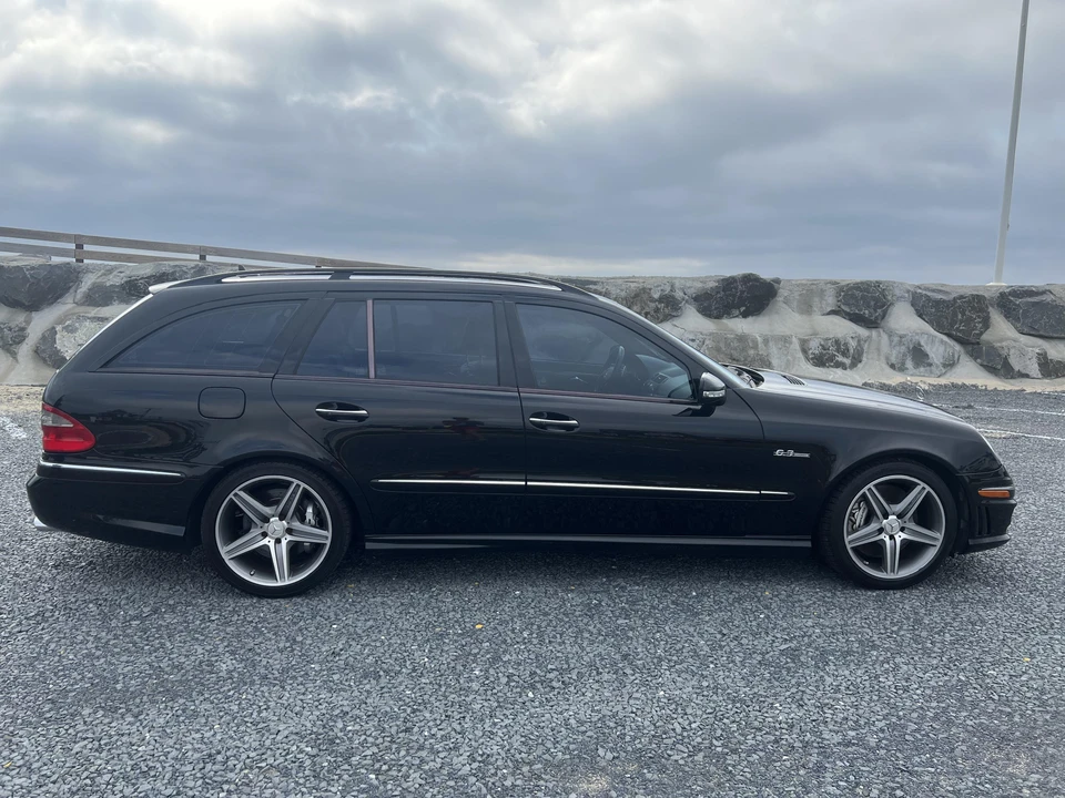 2009 Mercedes-Benz W211 E 55 & E 63 AMG - Image 10 of 31