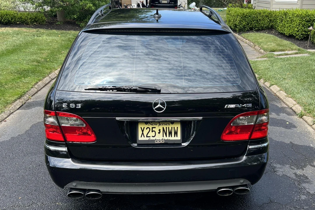 2009 Mercedes-Benz W211 E 55 & E 63 AMG - Image 5 of 31