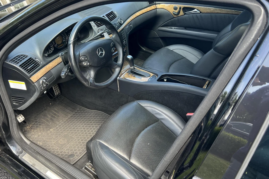 2009 Mercedes-Benz W211 E 55 & E 63 AMG - Image 26 of 31