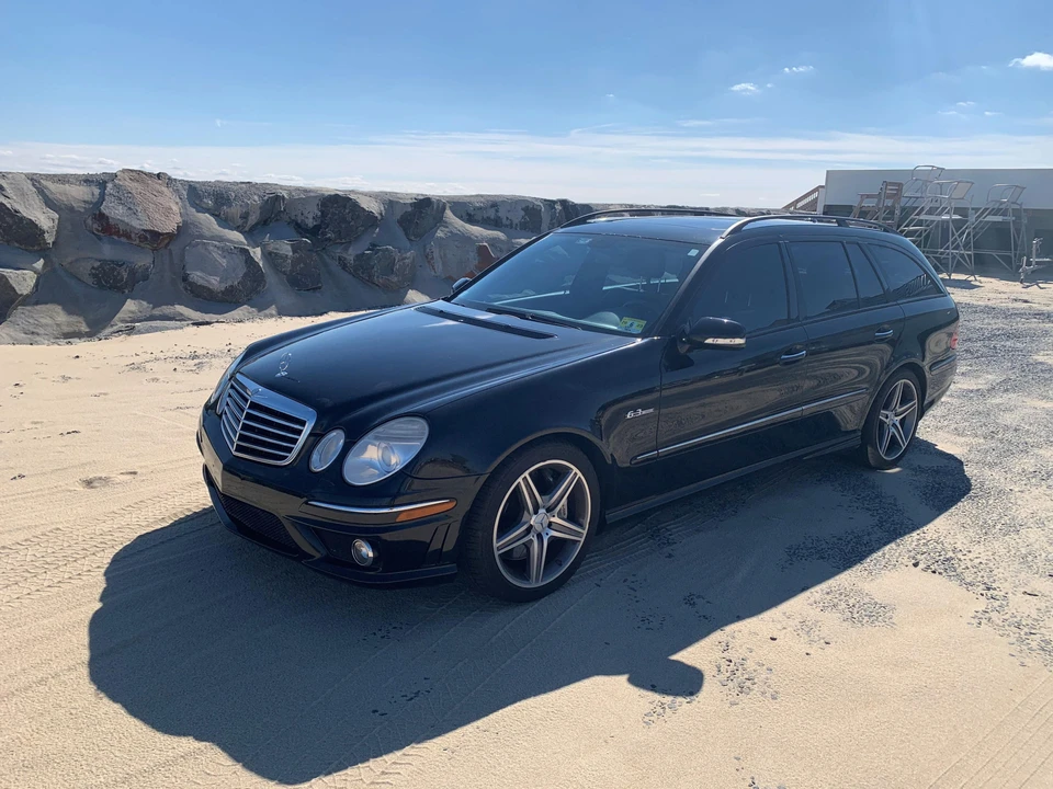 2009 Mercedes-Benz W211 E 55 & E 63 AMG - Image 6 of 31