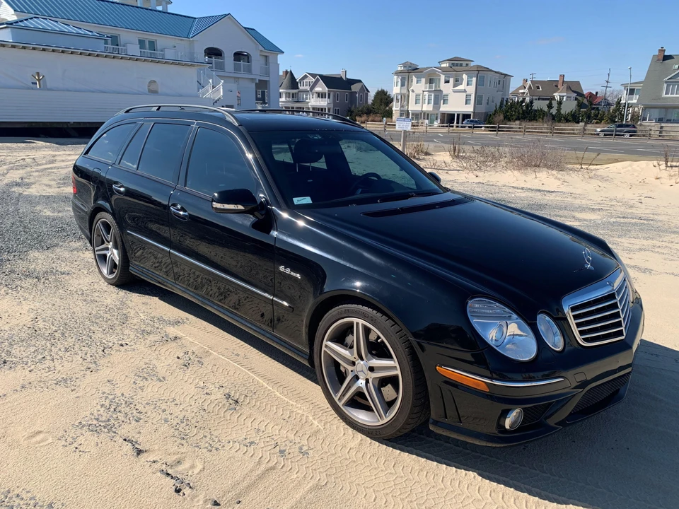 2009 Mercedes-Benz W211 E 55 & E 63 AMG - Image 11 of 31