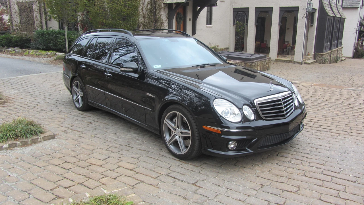2009 Mercedes-Benz W211 E 55 & E 63 AMG - Image 3 of 31