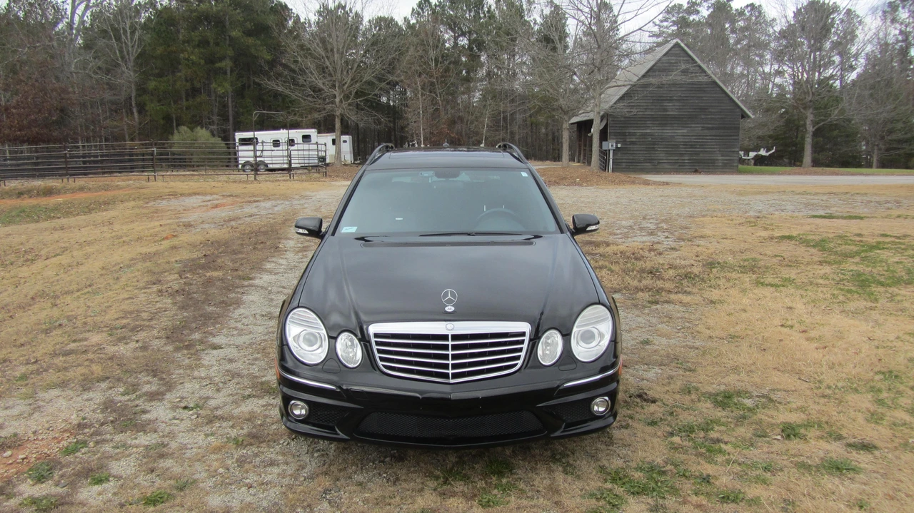 2009 Mercedes-Benz W211 E 55 & E 63 AMG - Image 9 of 31