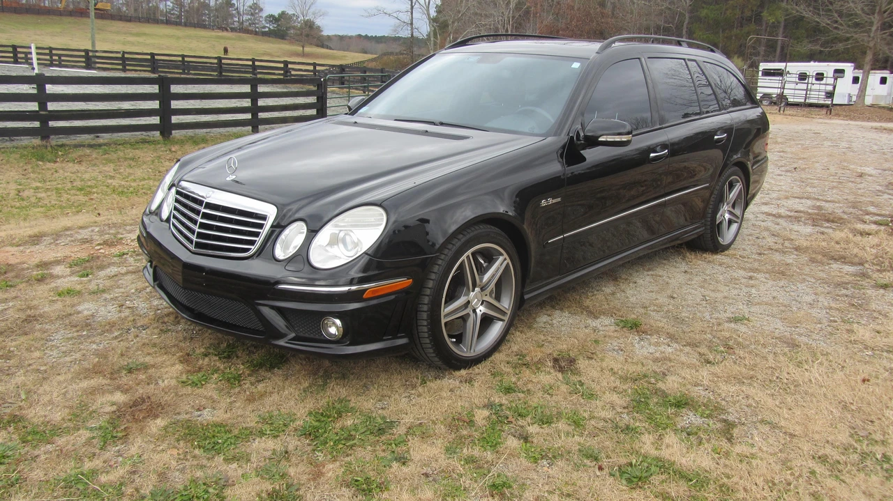 2009 Mercedes-Benz W211 E 55 & E 63 AMG - Image 16 of 31