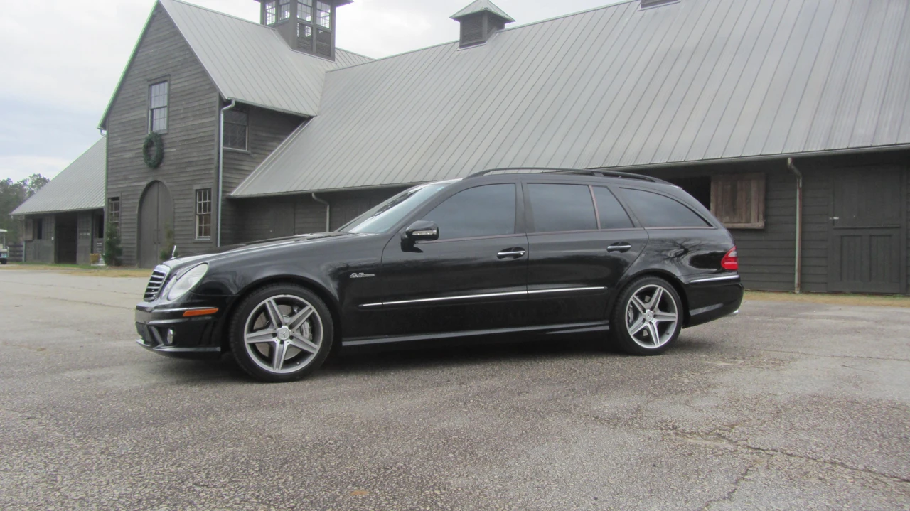 2009 Mercedes-Benz W211 E 55 & E 63 AMG - Image 19 of 31