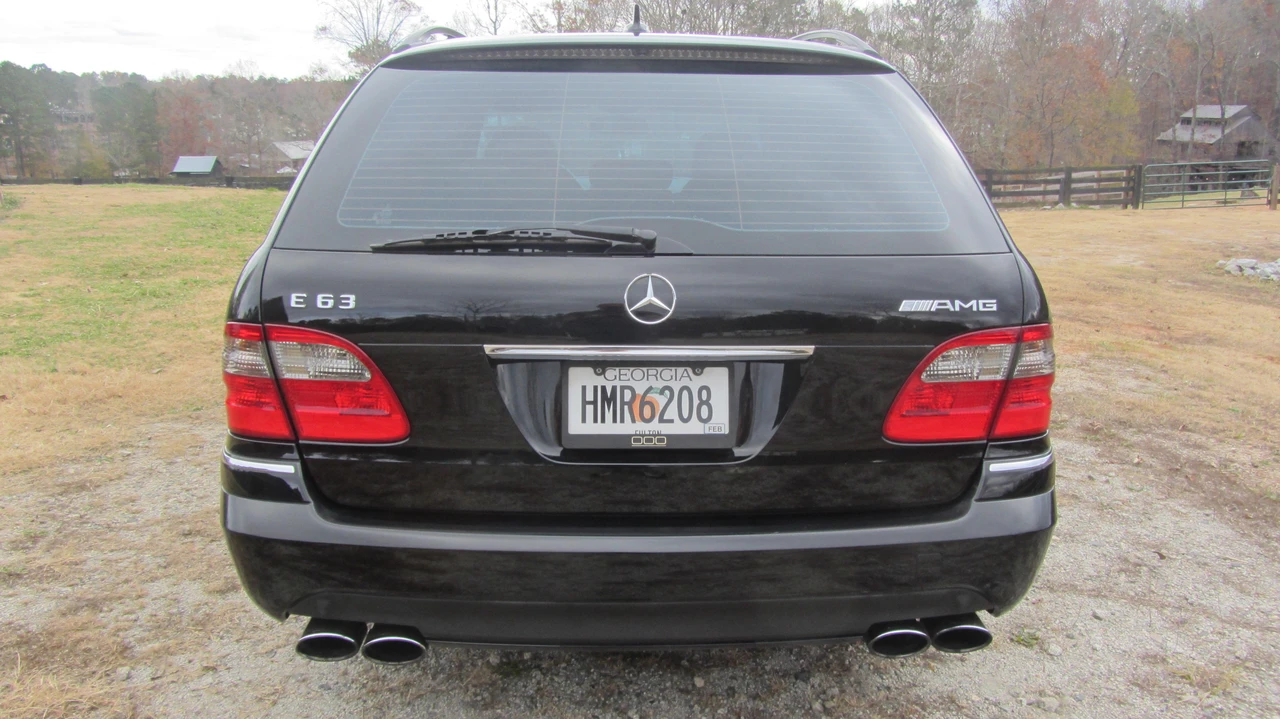 2009 Mercedes-Benz W211 E 55 & E 63 AMG - Image 5 of 31
