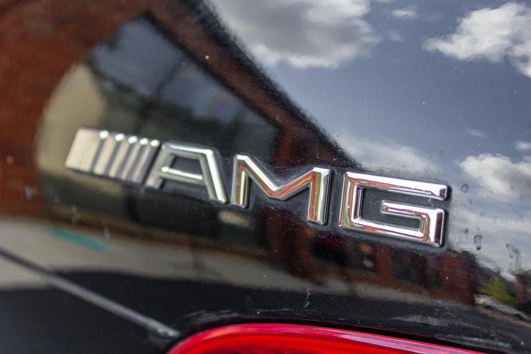 2009 Mercedes-Benz W211 E 55 & E 63 AMG - Image 18 of 31
