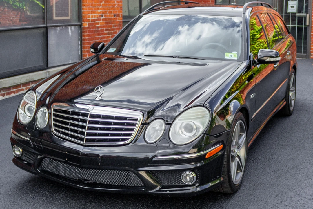 2009 Mercedes-Benz W211 E 55 & E 63 AMG - Image 6 of 31