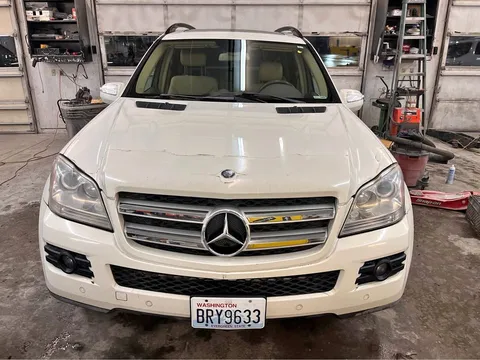 2009 Mercedes-Benz GL-Class GL 320 BLUETEC Sport Utility 4D