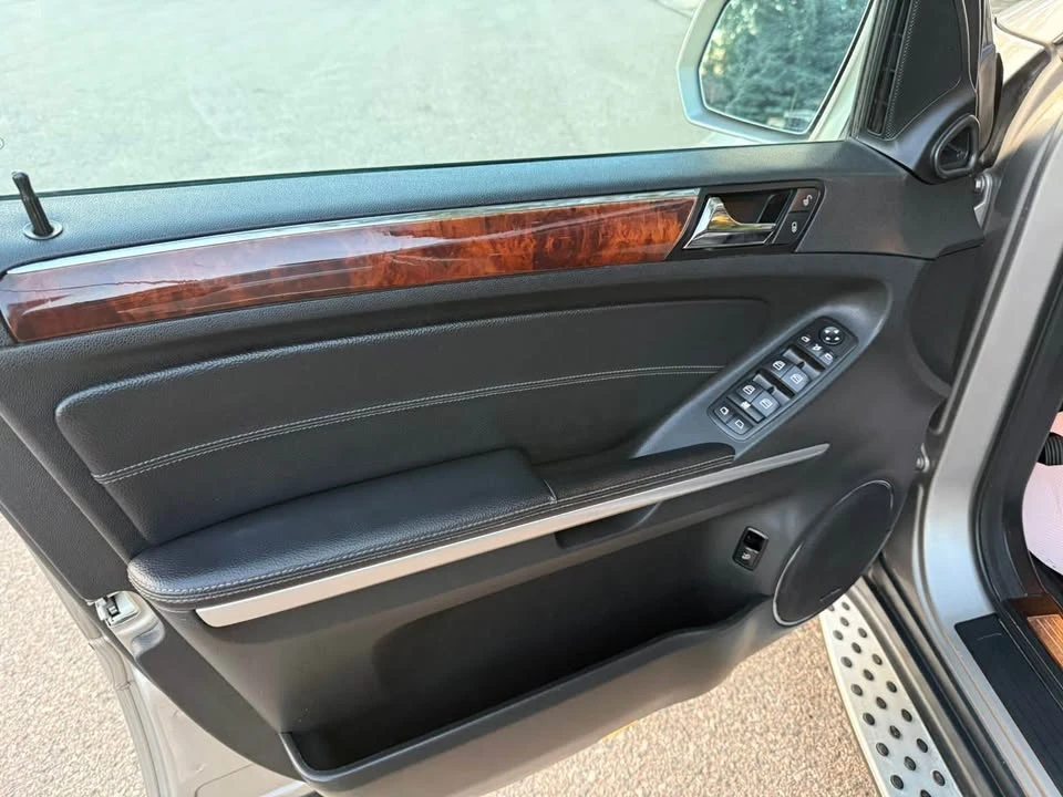 2009 Mercedes-Benz X164 GL-Class - Image 11 of 14