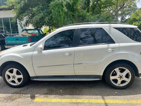 2009 Mercedes-Benz M-Class ML 350 4MATIC Sport Utility 4D