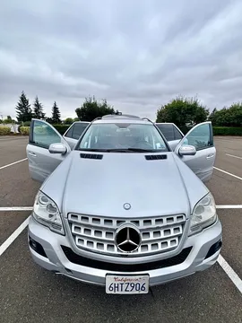 2009 Mercedes-Benz M-Class ML 350 Edition Sport Utility 4D