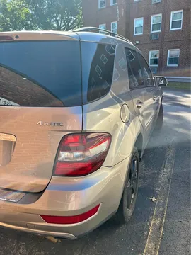 2009 Mercedes-Benz M-Class ML 350 Sport Utility 4D
