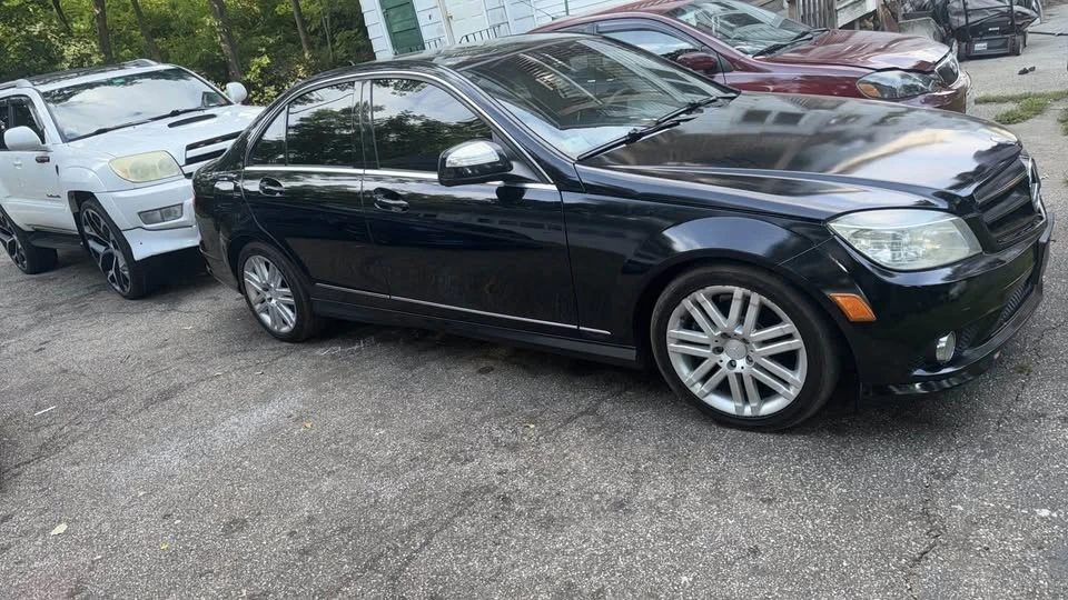 2009 Mercedes-Benz W212 E-Class - Image 2 of 12