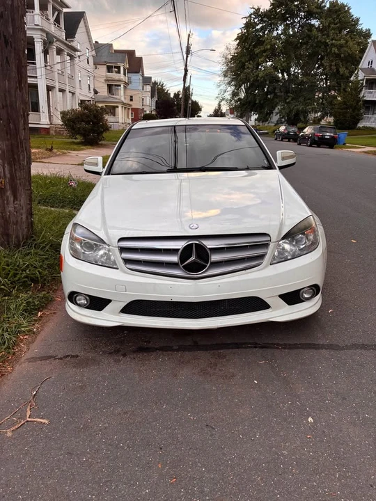 2009 Mercedes-Benz W204 C-Class - Image 3 of 10