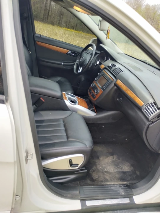 2009 Mercedes-Benz W251 R-Class - Image 12 of 21