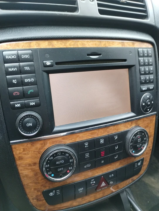 2009 Mercedes-Benz W251 R-Class - Image 19 of 21