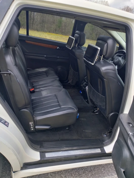 2009 Mercedes-Benz W251 R-Class - Image 8 of 21
