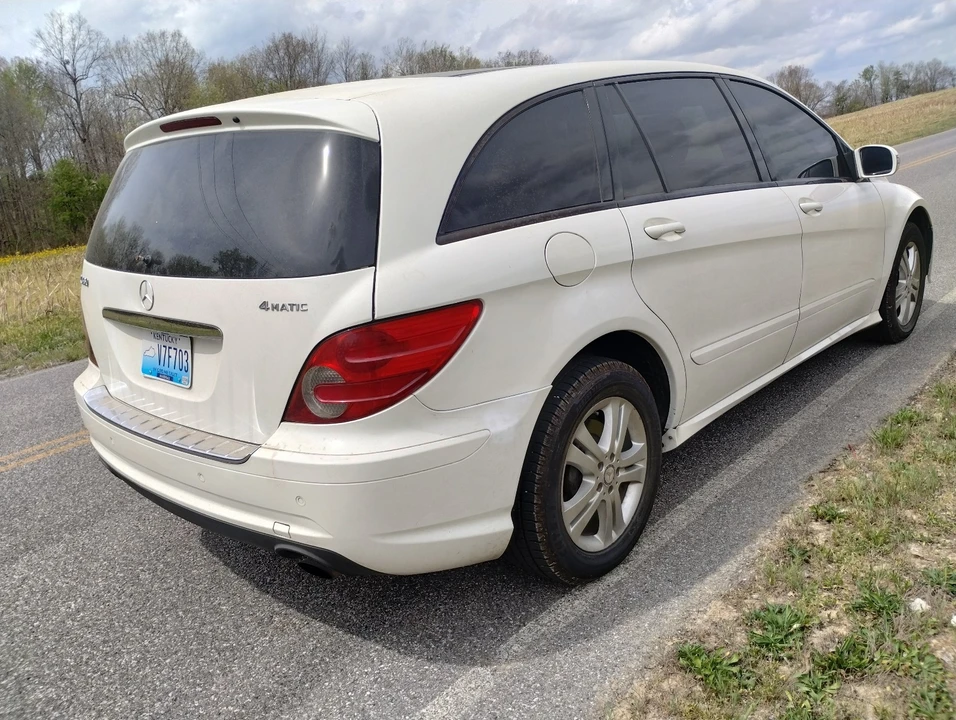 2009 Mercedes-Benz W251 R-Class - Image 3 of 21
