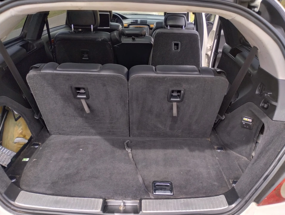2009 Mercedes-Benz W251 R-Class - Image 9 of 21